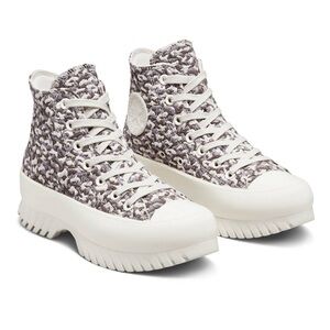 NWT CONVERSE Chuck Taylor All Star Lugged 2.0 Jacquard in Sand Dune Sz. 6 W / 4M